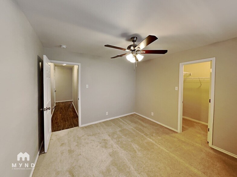 Building Photo - 4940 Brazoswood