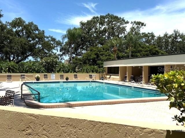 Building Photo - 2621 Cove Cay Dr
