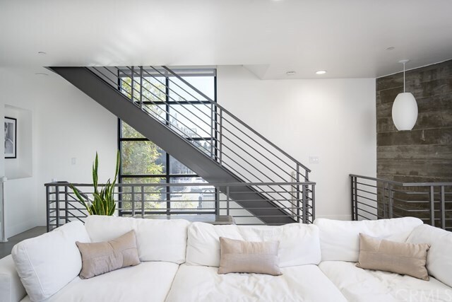 Building Photo - 1418 Innes Pl