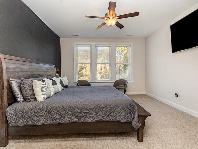 Building Photo - 300 W Amber Oak Dr