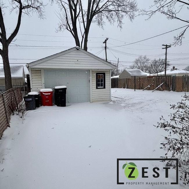 Building Photo - OPEN HOUSE- 1/24! 1PM-1:30PM! GORGEOUS 3 BD 1.5 BATH HOME!