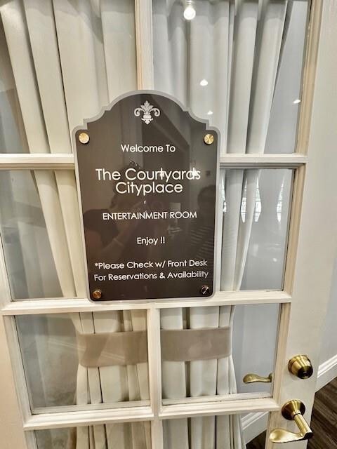 Building Photo - 630 S Sapodilla Ave