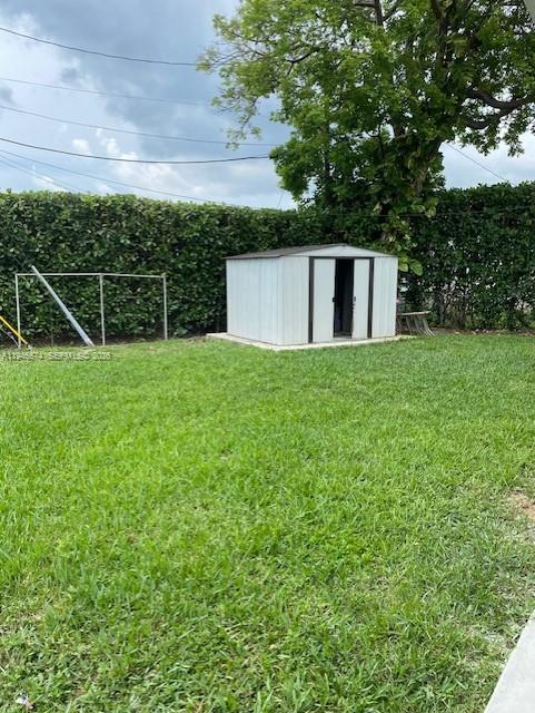 Building Photo - 1170 NW 90th St