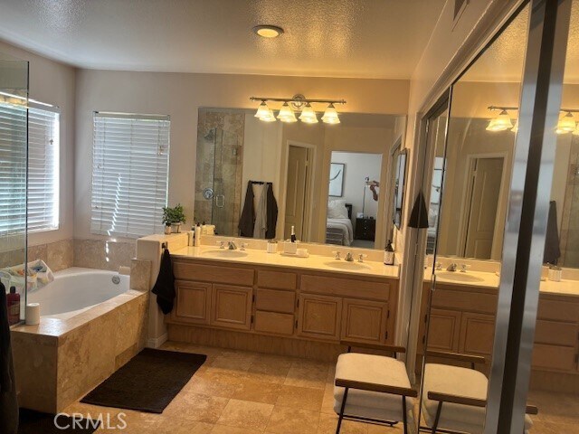 Building Photo - 102 Mira Mesa