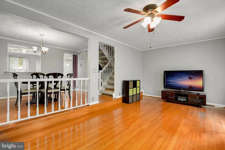 Living Room - 12504 Timber Hollow Pl