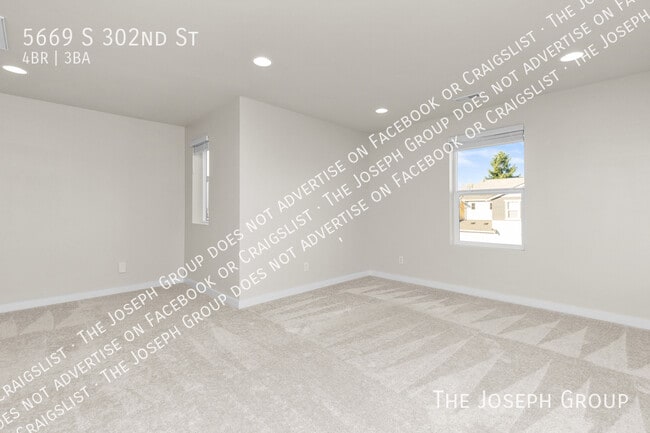 Building Photo - 5669 S 302nd St