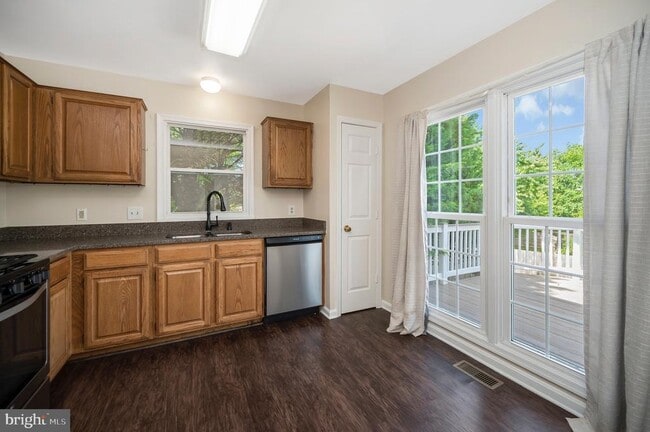 Building Photo - 17 Banbury Ct