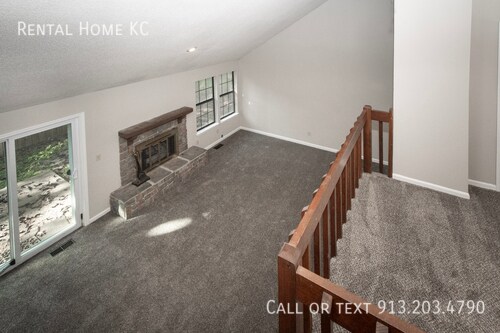 Building Photo - 7434 Santa Fe Dr