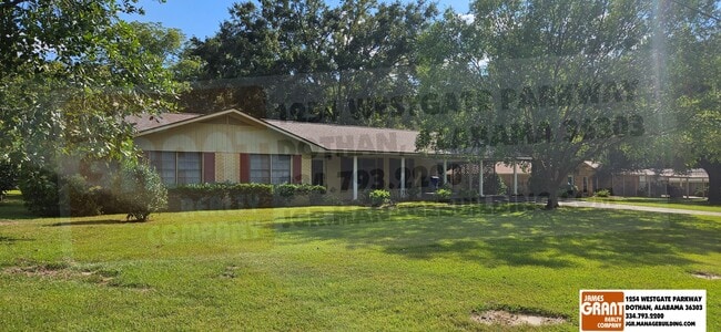 Building Photo - 1511 Shrewsbury Dr