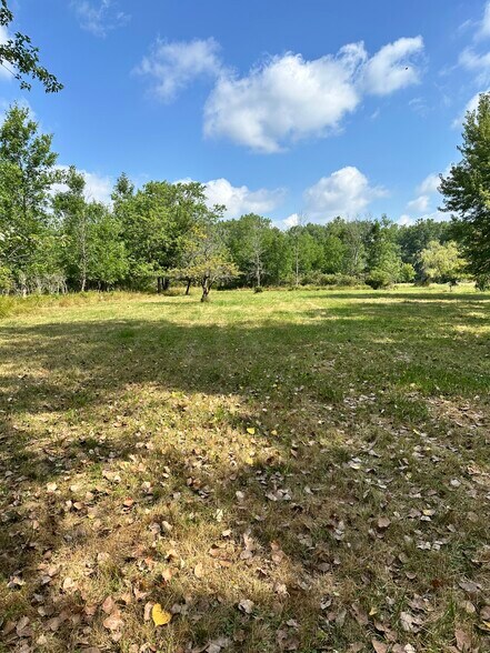 Building Photo - 350 Seneca Creek Rd