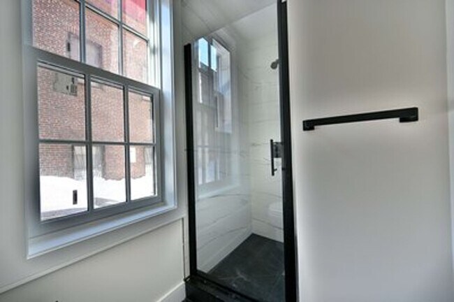 Building Photo - New Construction Bay Village 2 Bed on Winchester St for March 1st
