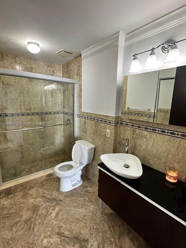 Building Photo - 1251 SW 124th Ct