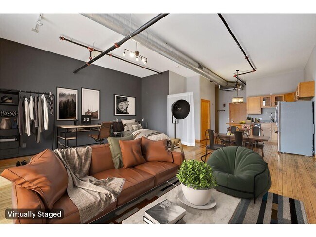 Building Photo - 523 Jackson St