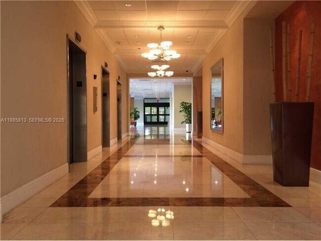 Building Photo - 1901 Brickell Ave