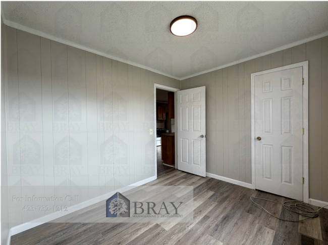 Building Photo - Charming Renovated Cottage in the Heart of Kingsport