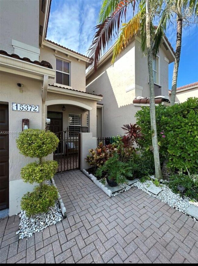 Building Photo - 15372 SW 9th Way