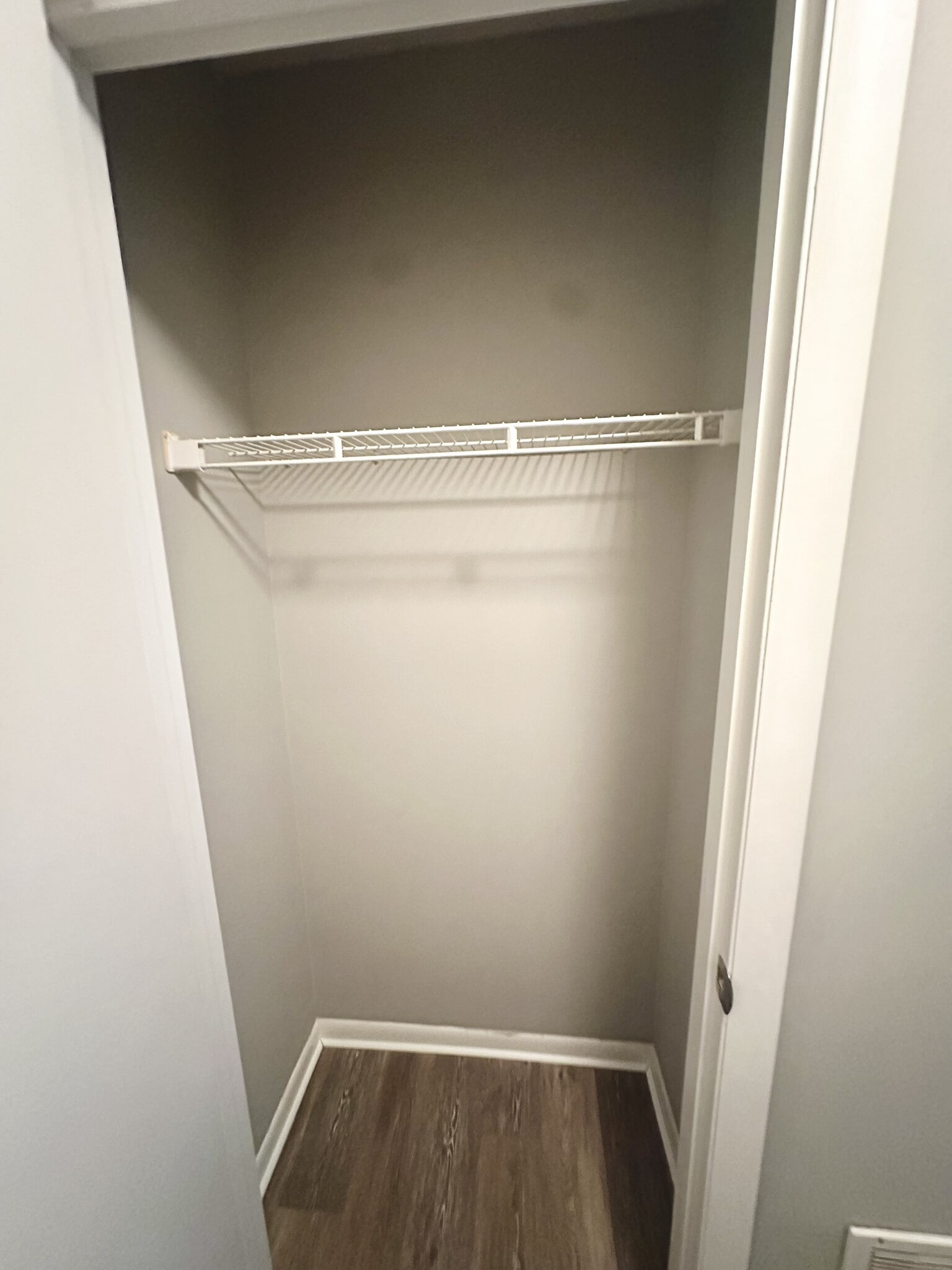 Building Photo - 8854 Eagleview Dr