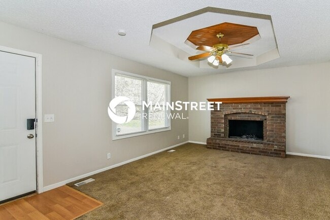 Building Photo - 505 NW Willow Dr