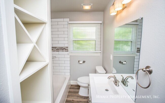 Building Photo - 4316 44th St