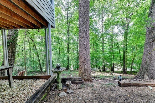 Building Photo - 5100 Forest Mist Dr