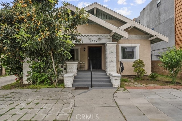 Building Photo - 1549 N Kingsley Dr