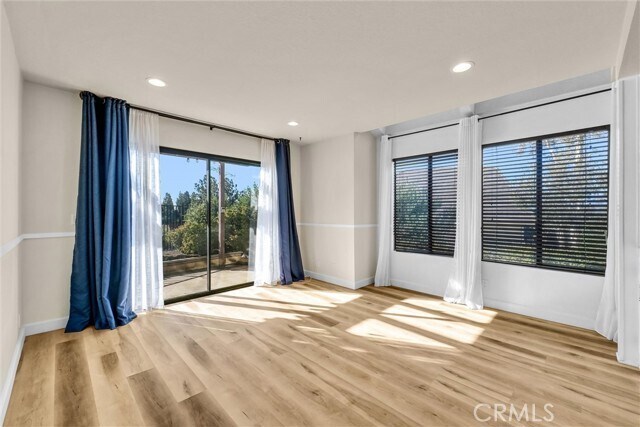 Building Photo - 611 S Pathfinder Trail