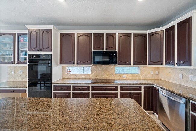 Building Photo - 3714 Cedar Glen Ln