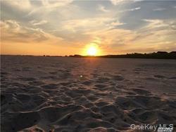 Building Photo - 259 Lincoln Blvd