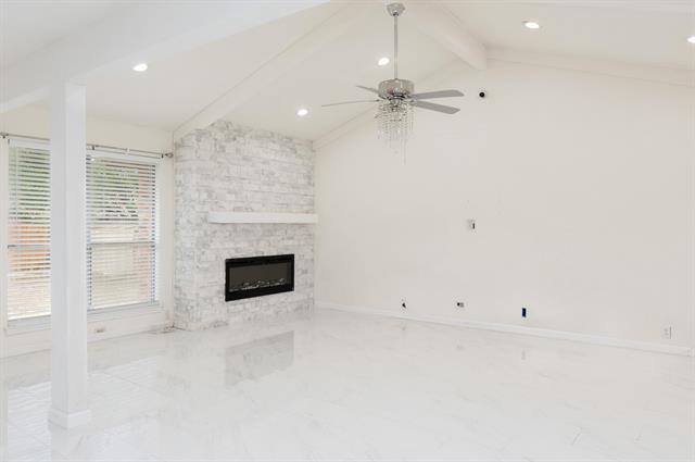 Building Photo - 215 Countryside Dr