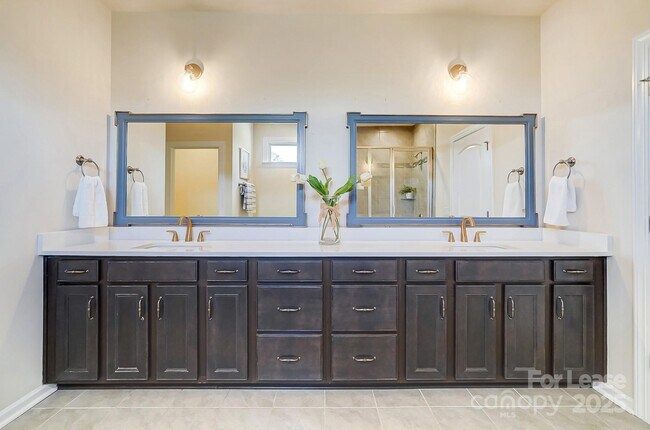 Building Photo - 11144 Limehurst Pl