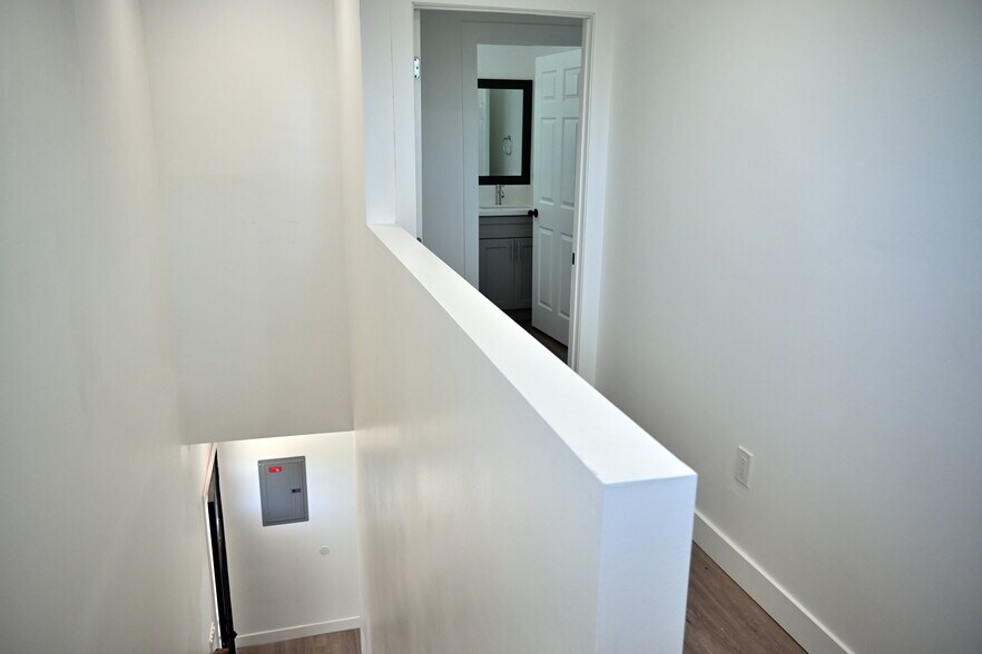Building Photo - 13538 Remington St