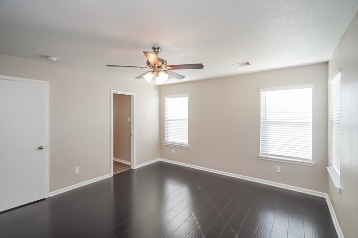 Building Photo - 20719 Cypress Post Dr