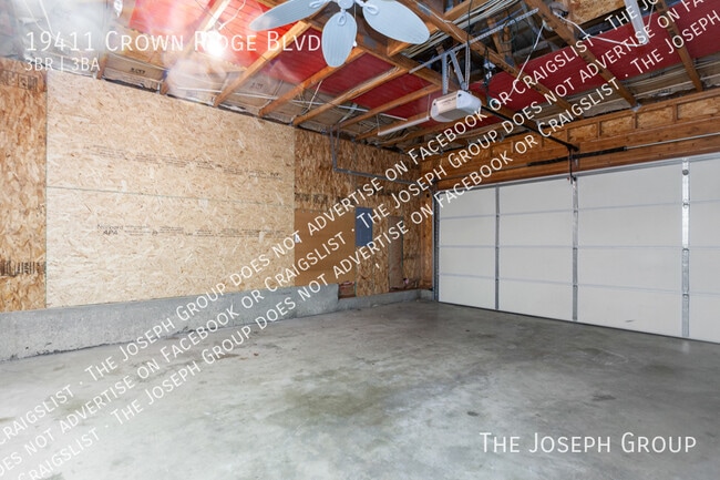 Building Photo - 19411 Crown Ridge Blvd