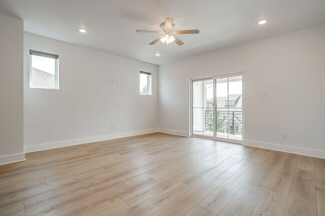 Building Photo - 2811 Forest Park Blvd