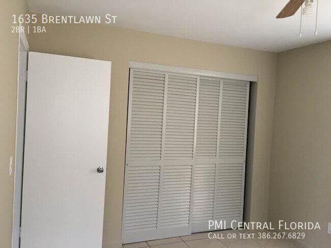Building Photo - Deltona Bungalow