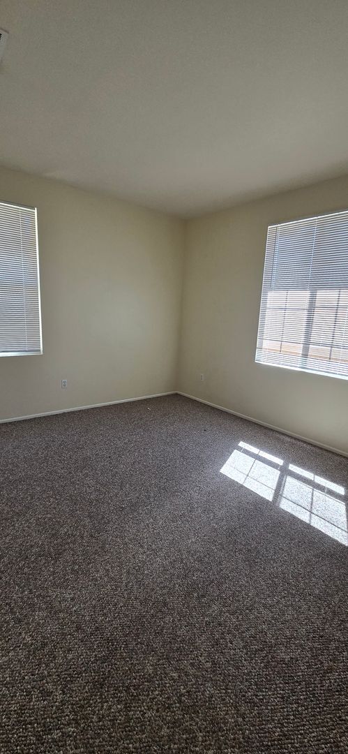 Building Photo - Chapman Heights Home