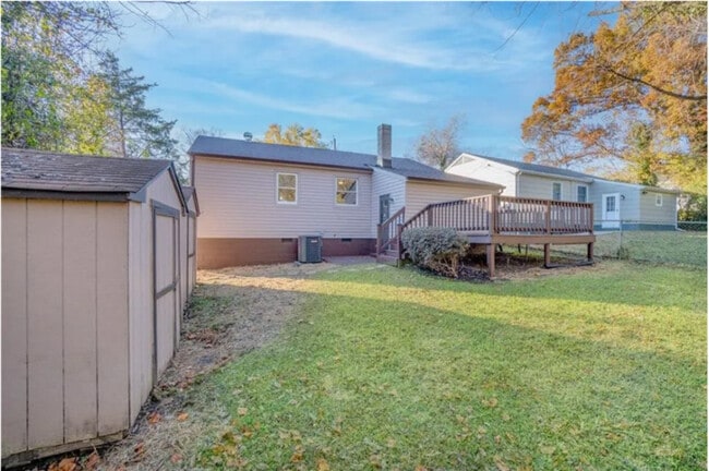 Building Photo - 21507 Court St