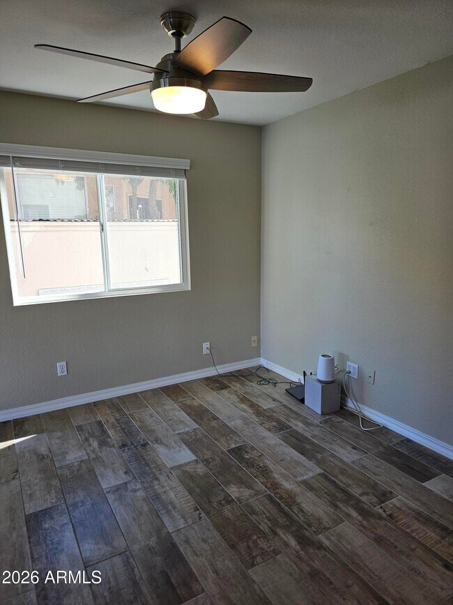 Building Photo - 16443 S 34th Way