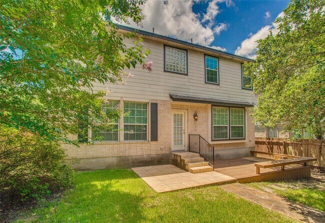 Building Photo - 16612 Brayton Park Dr