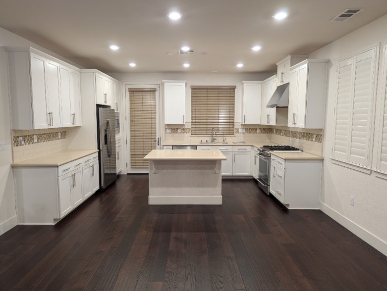 Building Photo - 2768 Alliston Loop