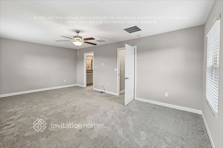 Building Photo - 2910 YellowHammer Wy