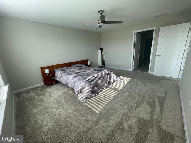 Building Photo - 137 Brandenbury Ct