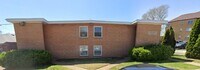 Building Photo - 4770 Kings Dr