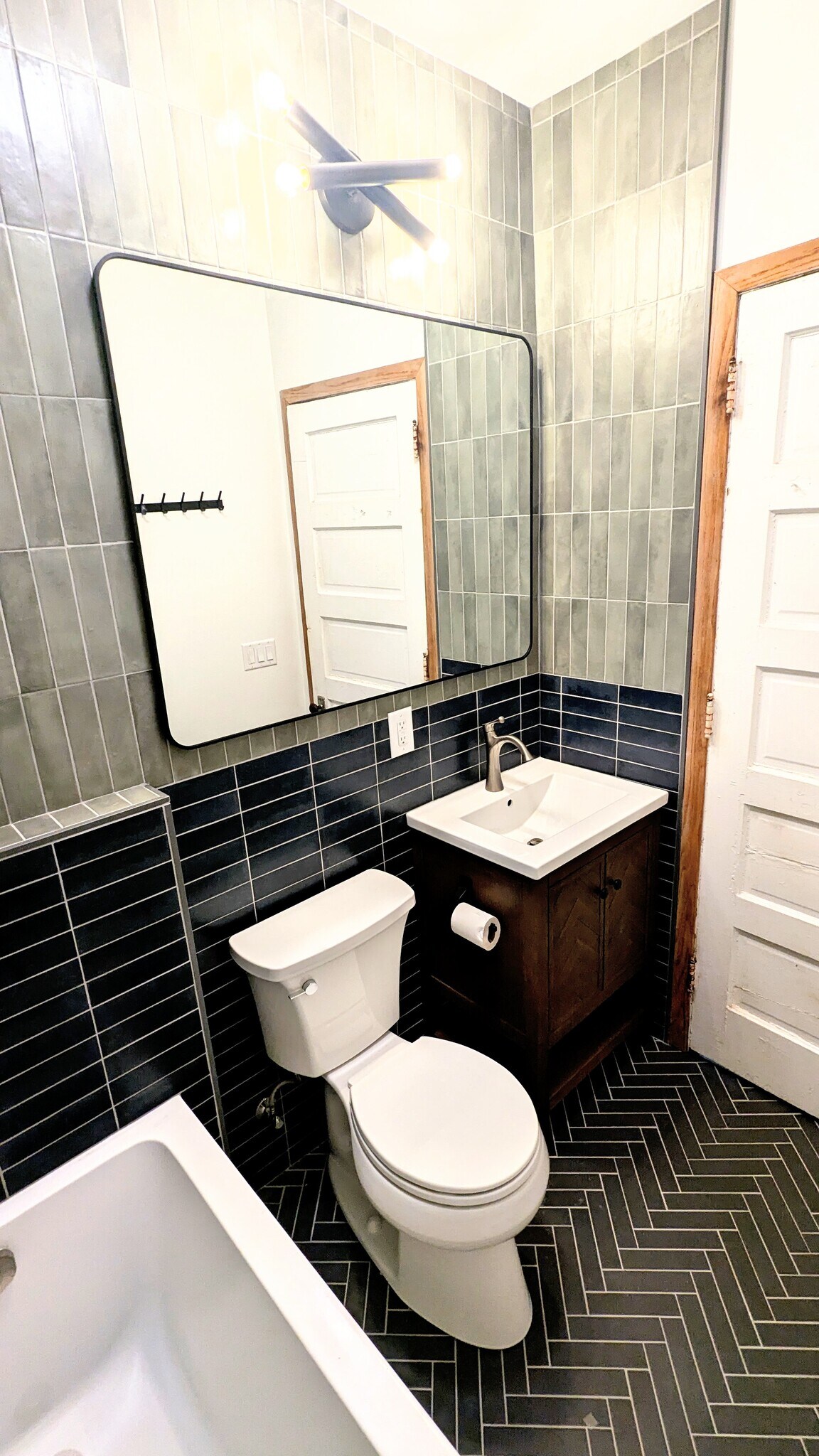 Bathroom - 308 S Broom St