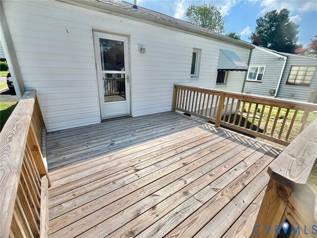 Building Photo - 5110 Kemp St