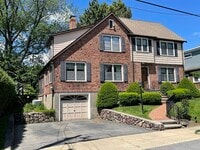 Building Photo - 23 Richardson Rd