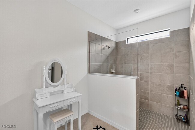 Building Photo - 14608 Palamos Cir