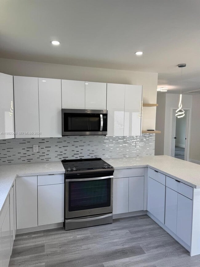 Building Photo - 2160 NW 30th St