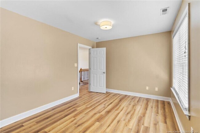 Building Photo - 5802 Rainsford Dr