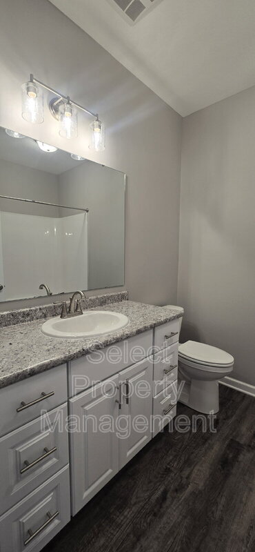 Building Photo - 8792 Elmont Cv